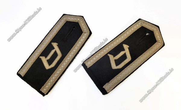 SS-VT Schulterklappen für Unterscharführer im SS-Regiment "Deutschland"
